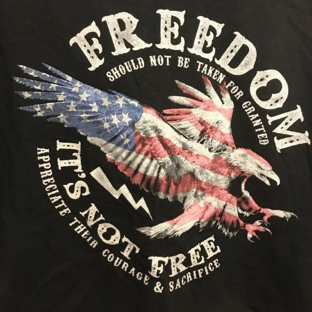 Men T-shirt